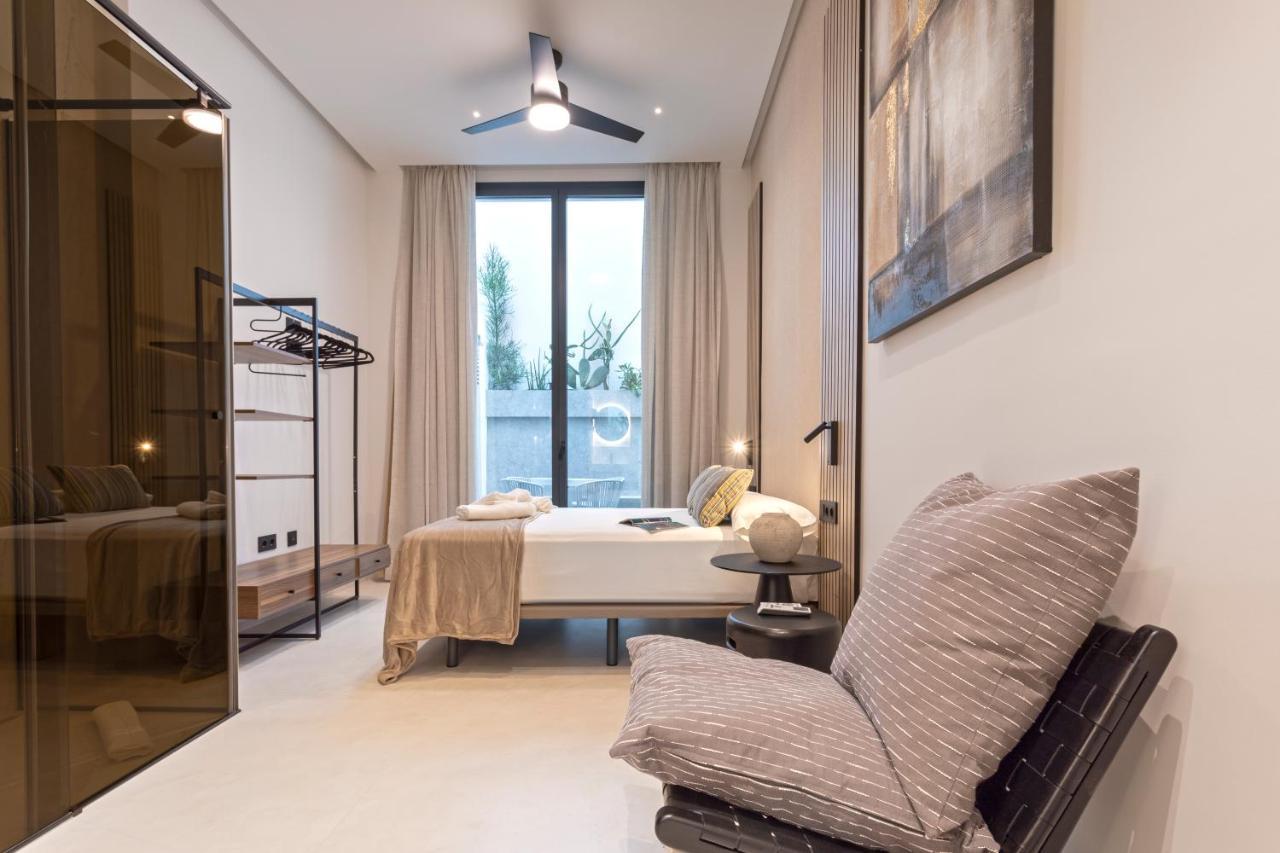 Magnificent Renovated 2Bd 2Bth Duplex With Backyard - City Centre Malaga Zewnętrze zdjęcie